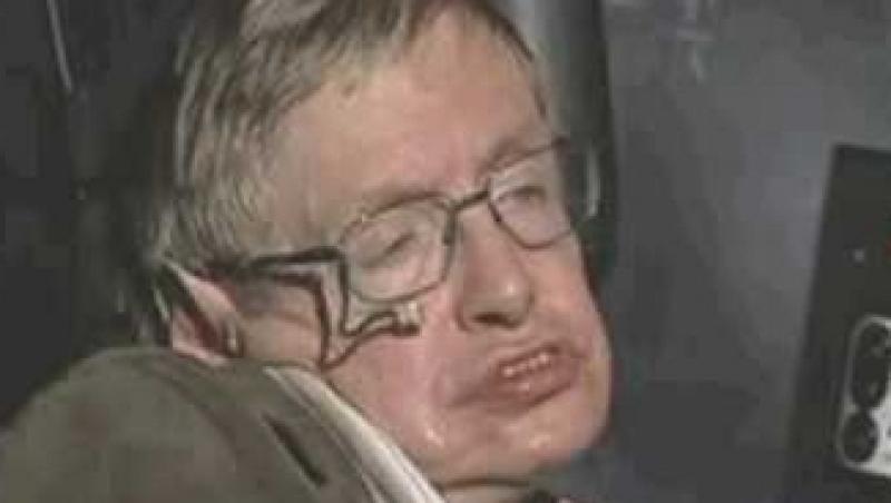Stephen Hawking: Rasa umana va disparea daca nu colonizeaza spatiul