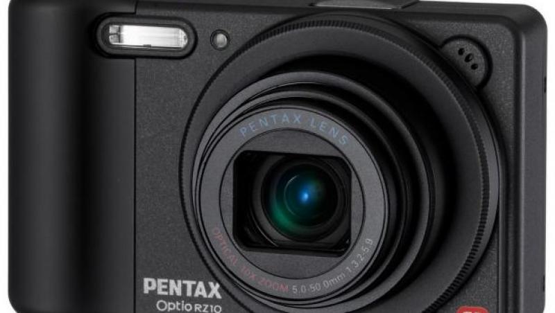 FOTO! Vezi gadget-urile noi de la Pentax!