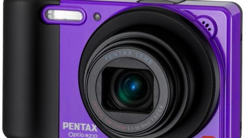 FOTO! Vezi gadget-urile noi de la Pentax!