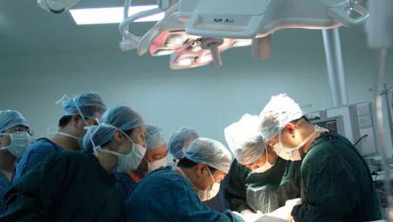 Transplant de inima reusit pentru un tanar din Targu Mures