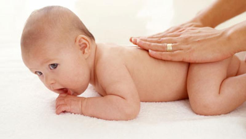 Totul despre masajul bebelusilor