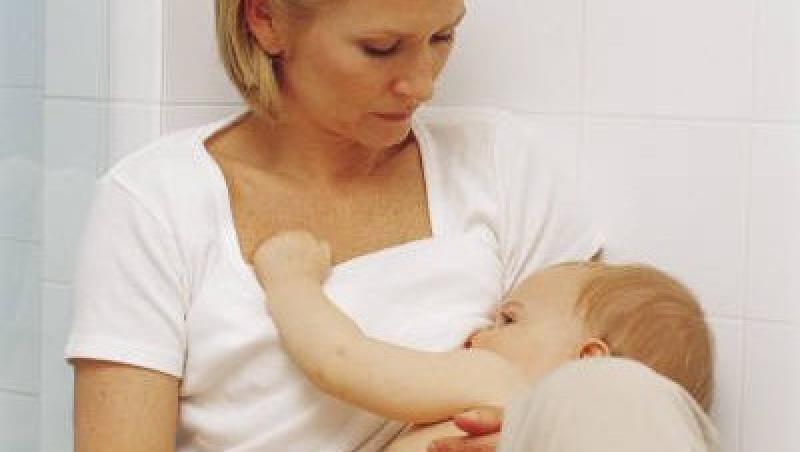Beneficiile laptelui matern pentru bebelusi