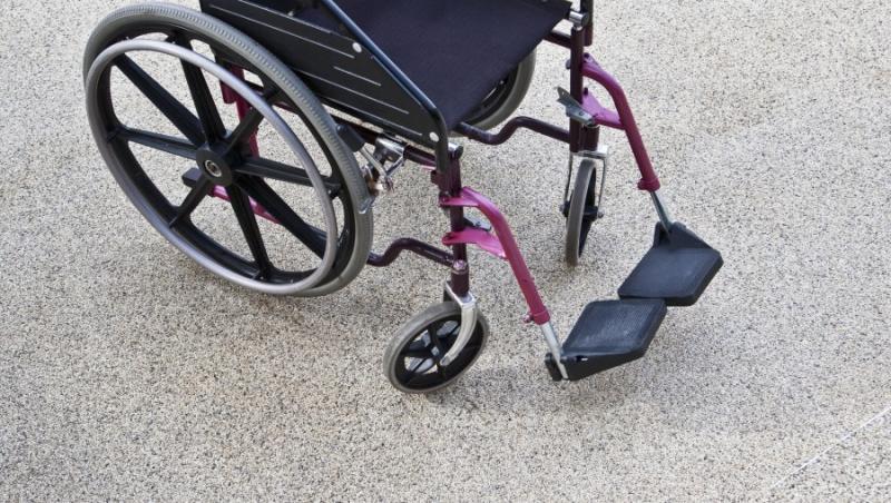 VIDEO! Accesibilitati impracticabile pentru persoanele cu dizabilitati