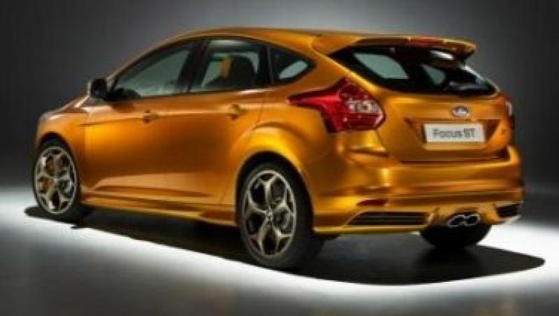 FOTO! Ford Focus ST 2012, prezentat oficial