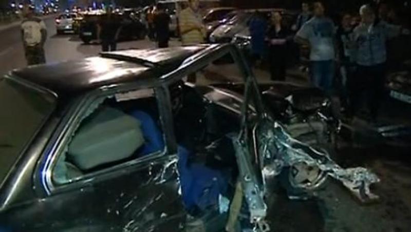 VIDEO! Accident spectaculos in Bucuresti. Sapte masini facute praf dintr-o lovitura