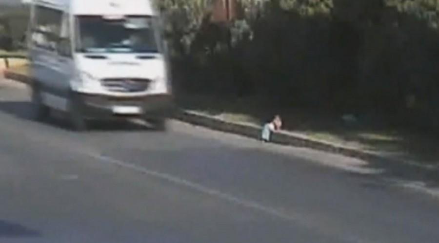 VIDEO: De-a busilea pe autostrada!