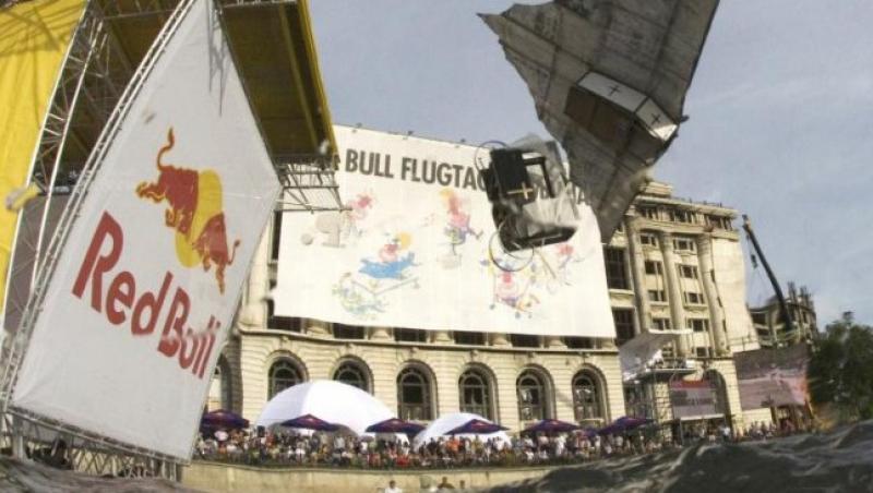 Duminica sunteti invitati la Red Bull Flugtag!