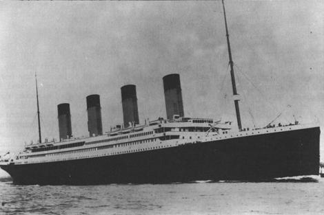 Vasul Titanic s-a scufundat dintr-o "simpla eroare" a timonierului