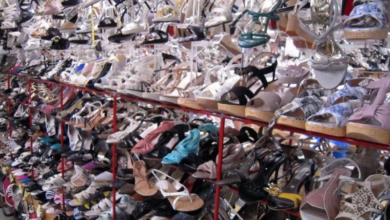 VIDEO! Cea mai mare galerie de pantofi din lume
