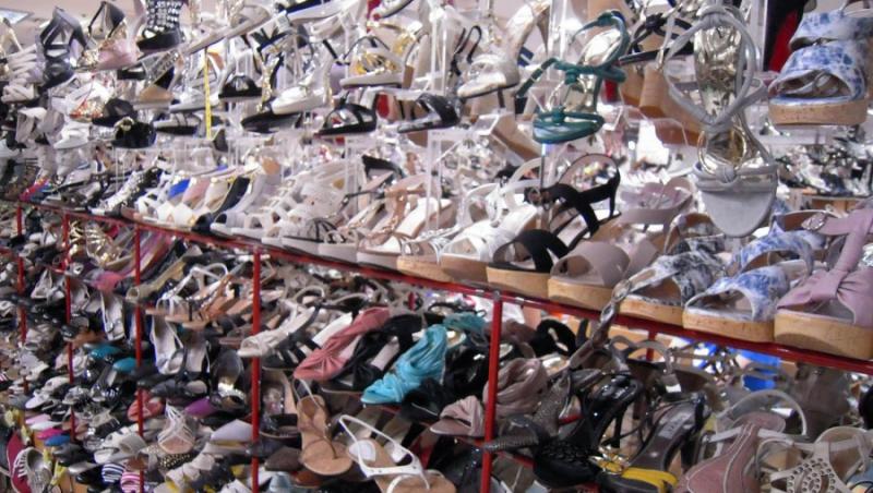 VIDEO! Cea mai mare galerie de pantofi din lume