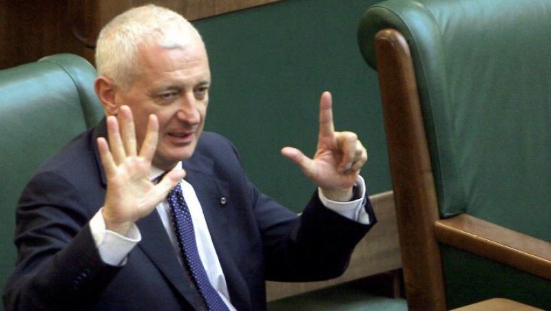 Frunda: E posibil ca parlamentari din toate partidele sa voteze suspendarea lui Basescu