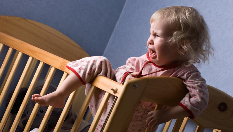 Parinti: cum convingeti copilul sa nu mai doarma in patul vostru