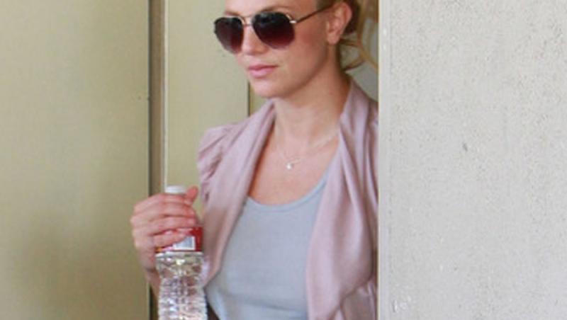 FOTO! Britney Spears a scapat de celulita