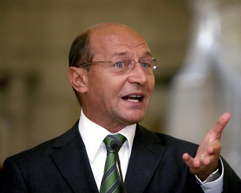 Basescu a plecat doar cu SPP-ul la Urlati