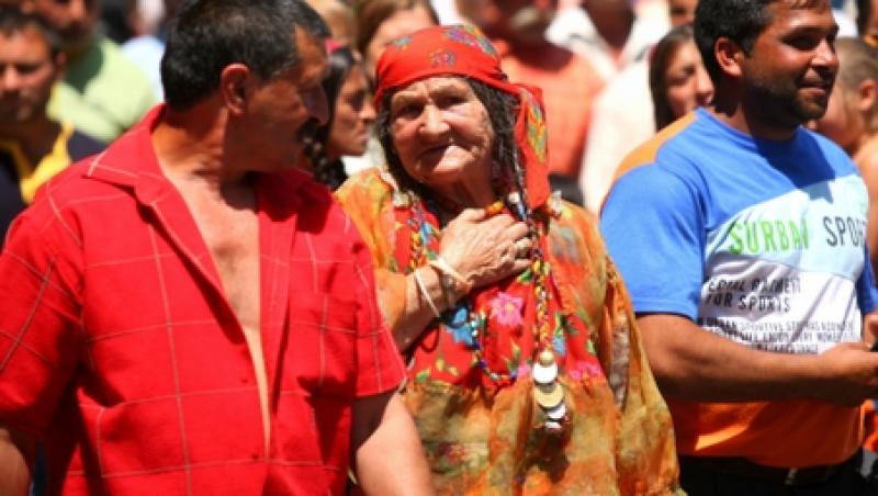 Franta risca amenzi de milioane de euro din cauza expulzarii romilor