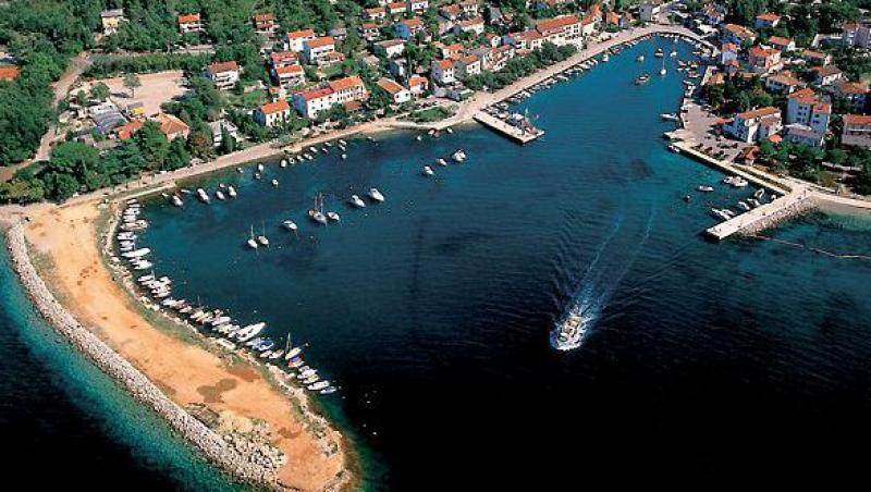 Coasta Croatiei, un sirag de perle