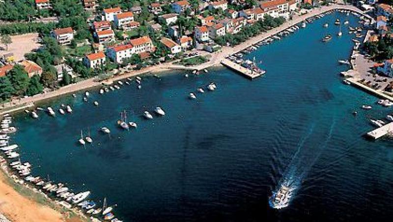 Coasta Croatiei, un sirag de perle