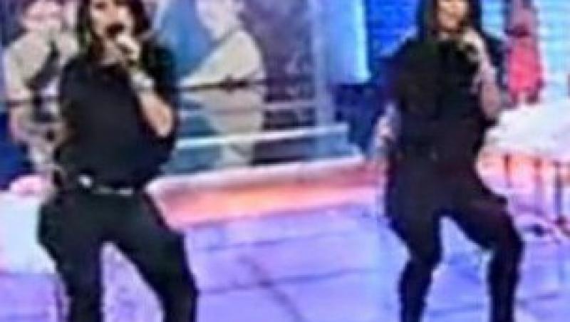 VIDEO! Nepoatele parintelui Galeriu au cantat la Acces Direct