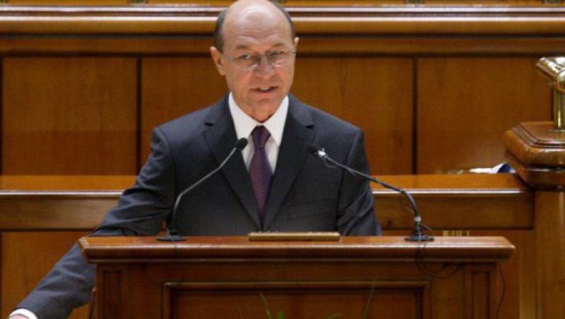 Basescu vrea sa vorbeasca in Parlament pe 21 septembrie