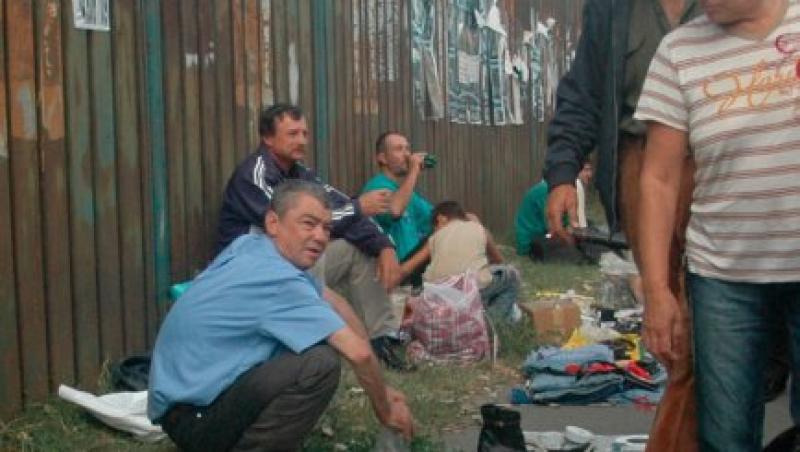 Ion Luciu, la vanzare de vechituri. A renuntat si la ghetele Nicoletei