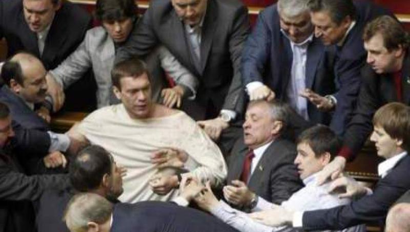 Bataie in Parlamentul ucrainean