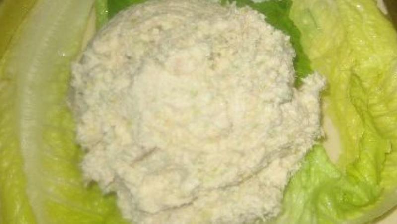 VIDEO! Reteta zilei: salata de icre cu somon