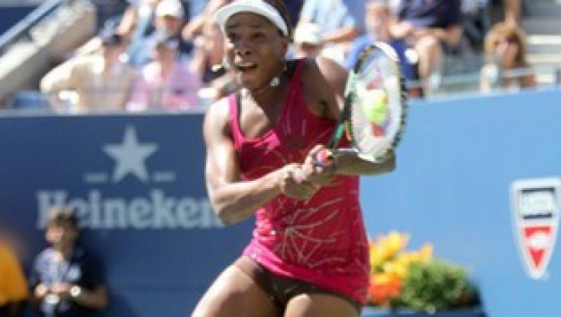 Venus Williams cu rochia ridicata la US Open