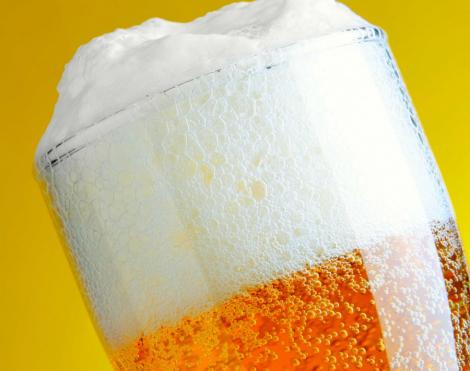 Consumul de bere a scazut cu 11% in Romania din cauza crizei