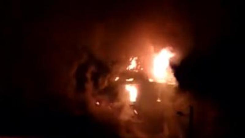 VIDEO! Incendiu puternic la o biserica din Intorsura Buzaului