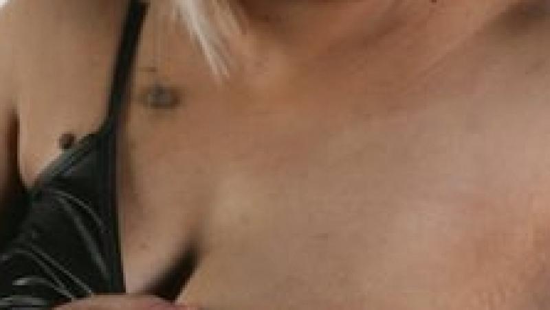 Nikita s-a luat la cearta cu judecatorii spanioli