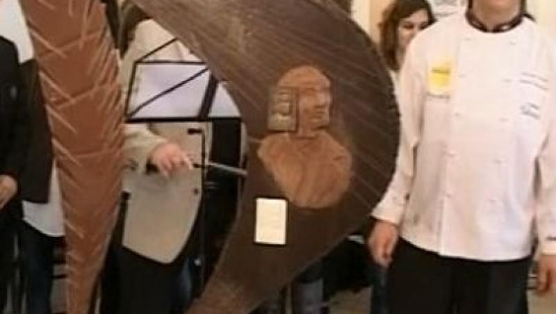 VIDEO! Vezi cum arata statuia de ciocolata 
