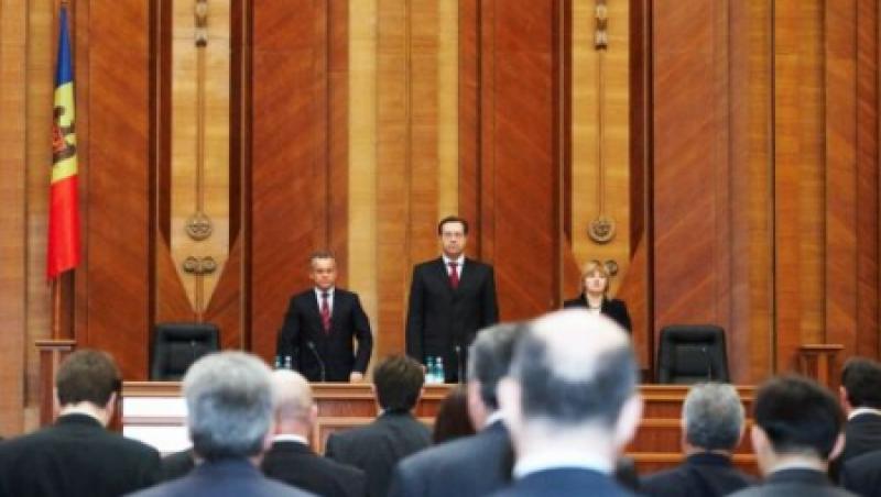 Noul Guvern al Rep. Moldova, prezentat in cadrul unei sedinte a Parlamentului