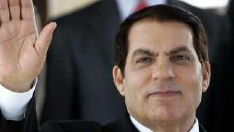 Presedintele tunisian a fugit in Arabia Saudita
