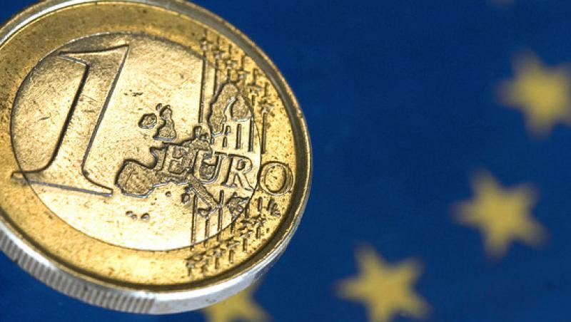 Leul isi reia aprecierea in fata euro