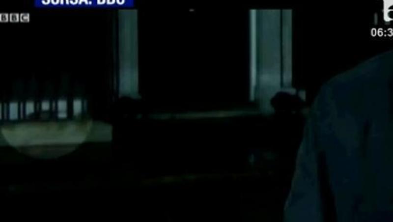 VIDEO! Sobolan filmat in fata biroului premierului britanic