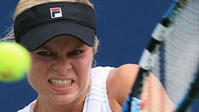 Australian Open: Clijsters face spectacol cu Dinara Safina. Sorana Cirstea si Simona Halep merg in turul doi