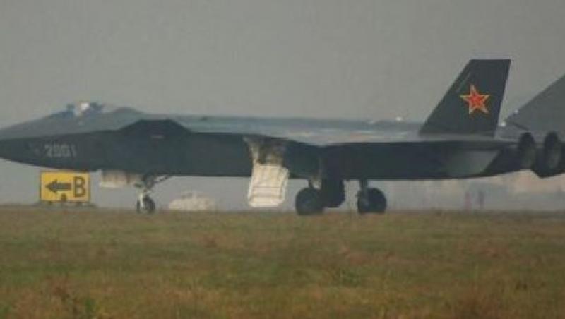 Avionul chinezesc invizibil pe radar a beneficiat de tehnologie ruseasca
