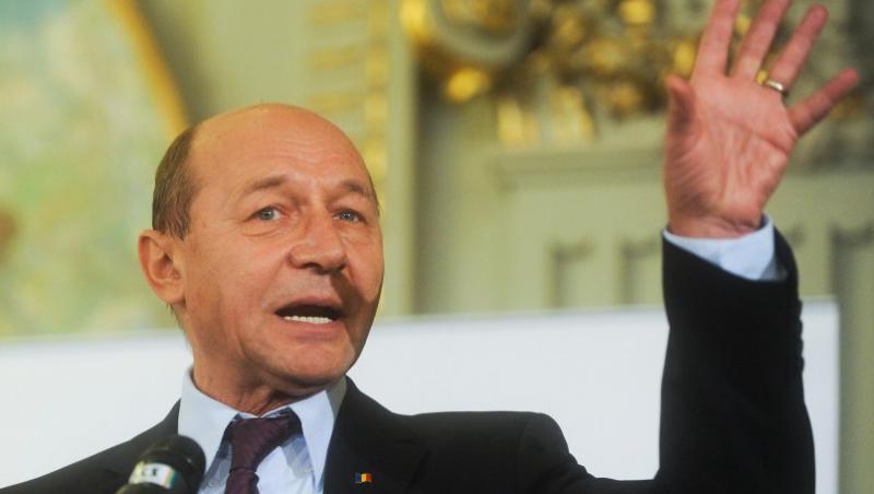 Basescu: Cerem aderarea Romaniei la Schengen in baza regulilor stabilite