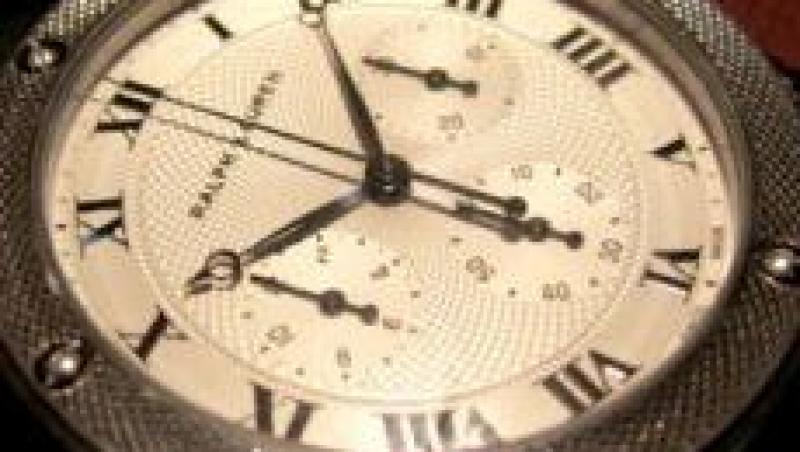 FOTO! Trei ceasuri stilate pentru 2011