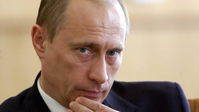 Putin: “Pensiile fostilor militari rusi vor fi dublate in 2012”