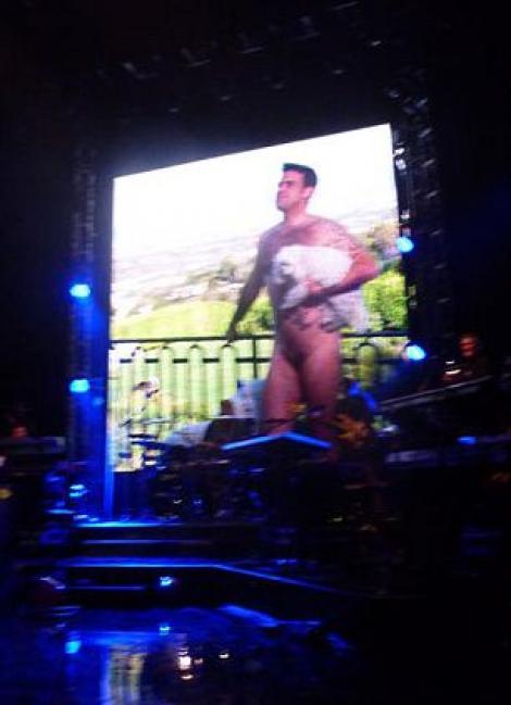Robbie Williams, dedicatie sexy pentru Gary Barlow: Gol pusca intr-o inregistrare video
