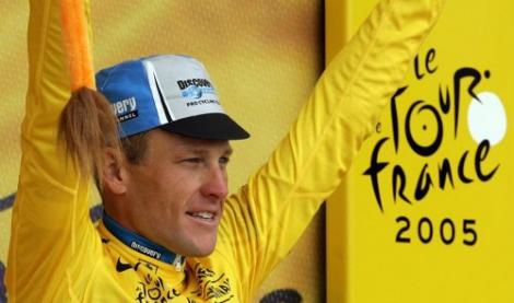 Lance Armstrong s-a retras oficial din competitiile internationale