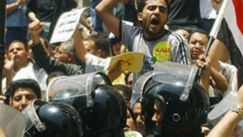 Egipt: Proteste violente fata de presedintele Mubarak si guvernul sau