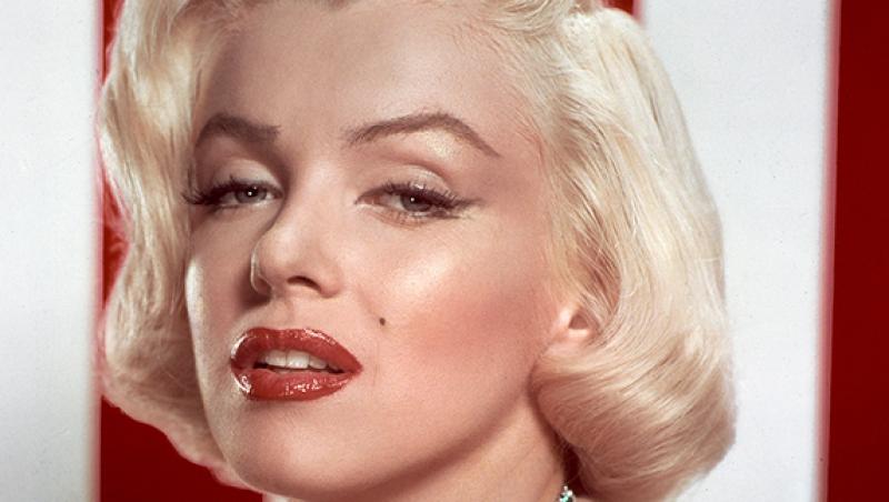 Marilyn Monroe se barbierea pe fata