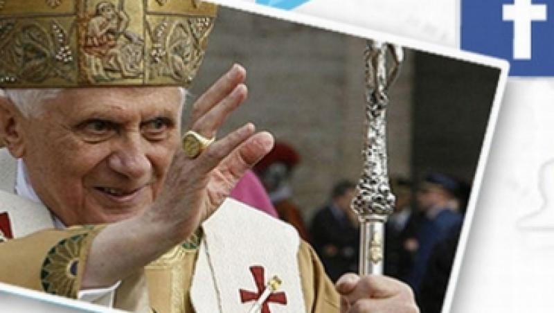 Papa a binecuvantat Facebook, Twitter si Youtube
