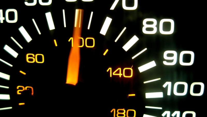 Aviz vitezomanilor: Vezi localitatile unde limita a crescut de la 50 la 70 km/h!