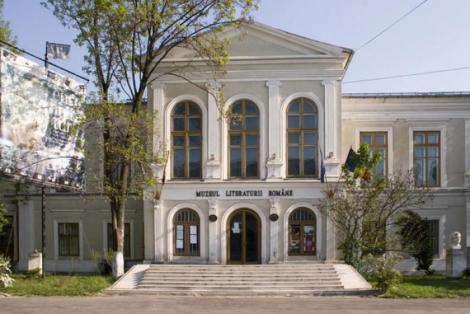 Volumul de poezii “Cusca fara gratii” va fi lansat la Muzeul Literaturii
