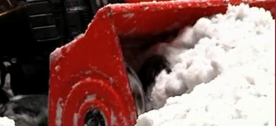 Barack Obama a ramas blocat in zapada. Ninsoarea si viscolul au paralizat zeci de orase din SUA