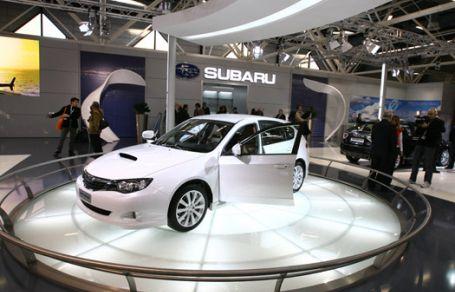 VIDEO! Vezi bijuteriile de la Salonul Auto din Qatar!