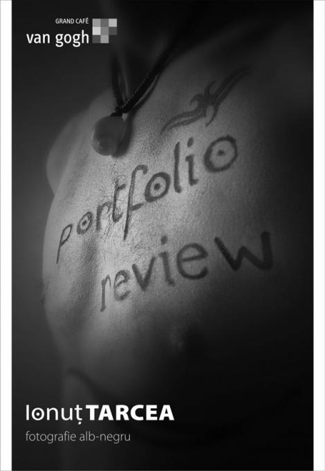 "Portfolio Review", expozitie de fotografie